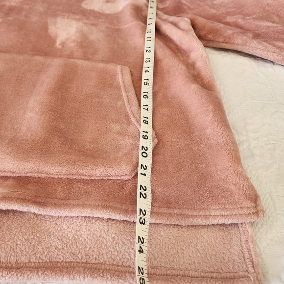 Champion Pink Cowl Neck Buttery Soft Women's Sweater  Size S - Picture 5 of 8